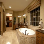 Grande salle de bain bronzé gamma