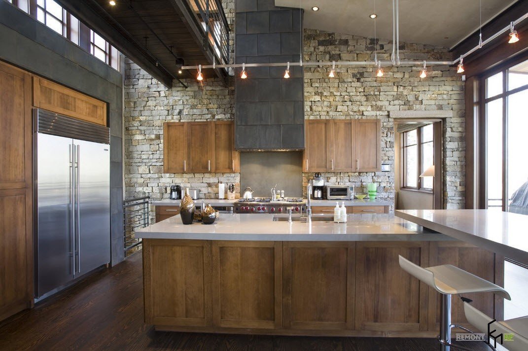 pierre décorative dans la cuisine loft