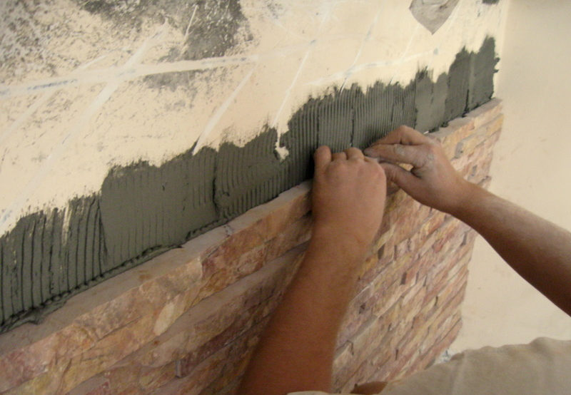 pierre décorative dans la cuisine