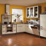 Conception de cuisine dans un aménagement de coin hi-tech de maison privée