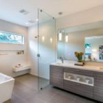 salle de bain avec douche photo