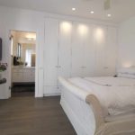 option photo de chambre étroite de style clair