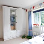 idée d'un décor clair pour une chambre d'enfant photo