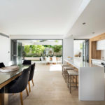 Zonage de la cuisine avec un long îlot