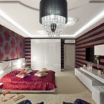 Papier peint à rayures dans la chambre moderne