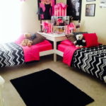 Couvre-lits à rayures pour lits bébé