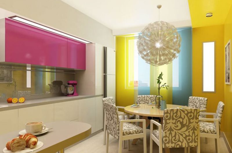 Intérieur lumineux de la cuisine