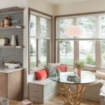 Décoration de stores dans une baie vitrée