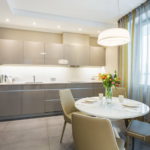 Conception de cuisine de table ronde