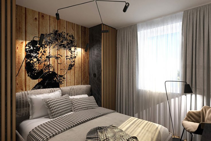 Décoration murale en bois dans une petite chambre