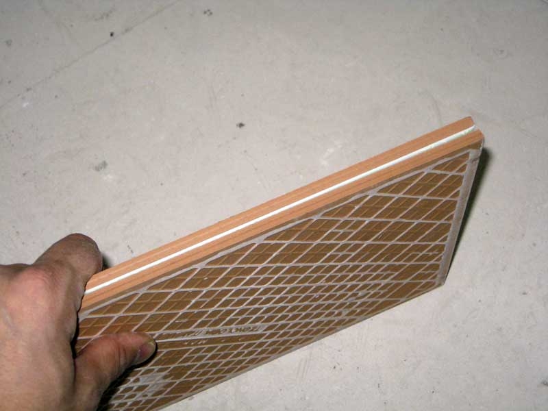 Épaisseur des carreaux de céramique pour les planchers de cuisine