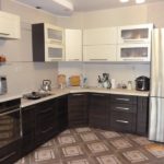 Beige kitchen with vanilla and wenge furniture