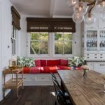 Rèm cửa màu nâu