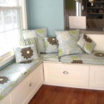 Gối có kích cỡ khác nhau với cùng màu