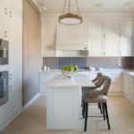 Appareils encastrés dans une cuisine moderne