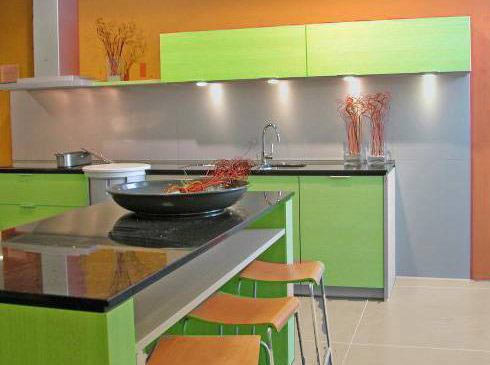 Ροδάκινο και ασβέστη στην κουζίνα