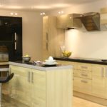 Hos memasak cenderung dengan permukaan kaca