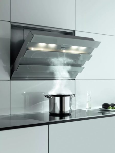 Hud periuk moden cenderung