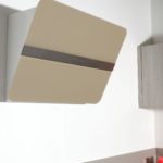 Tudung tilam yang mudah dan padat untuk dapur