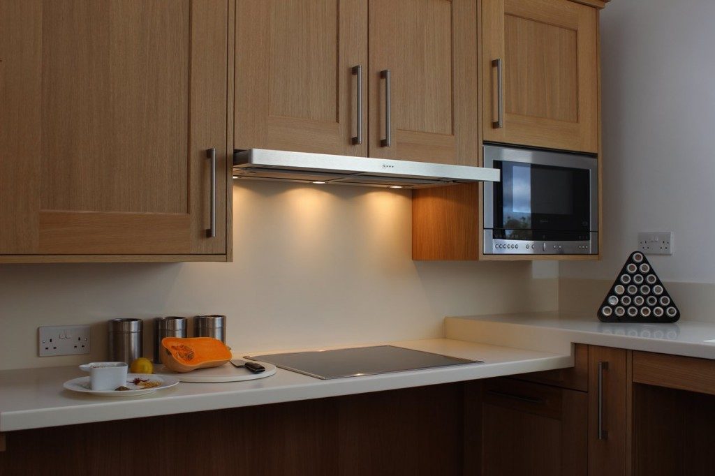 Jenis peredam semula pemasak model sempit