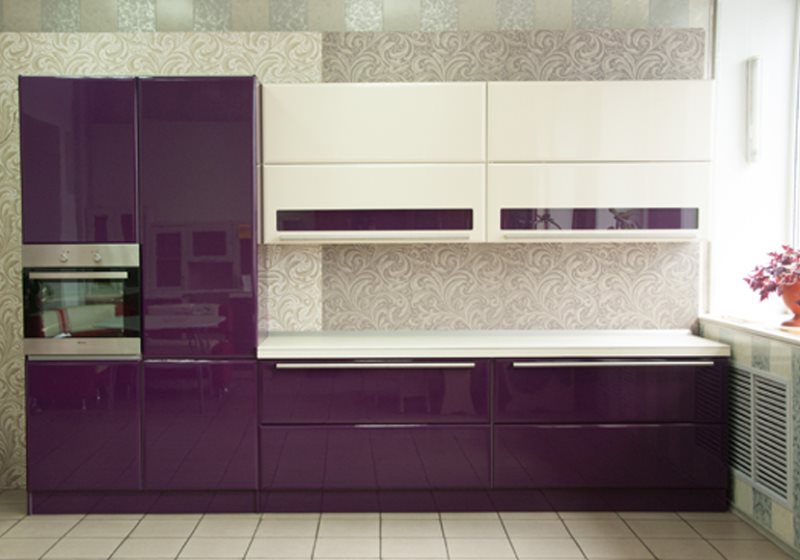 Alat dengar linear terung dengan kabinet tergantung putih