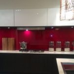 Apron burgundy batu akrilik