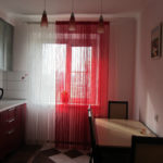 Langsir double di tingkap dapur