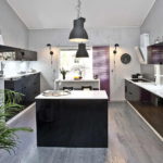 Susunan dapur selari dengan pulau itu