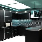 Interior dapur minimalis hitam dan kelabu