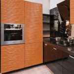 เตาอบแบบบิวท์อินในครัวทันสมัย