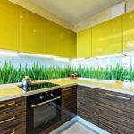 Rumput hijau di apron dapur