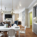 Mutfak-oturma odasında yemek alanı