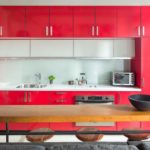 ชุดครัวราสเบอร์รี่ที่สดใส