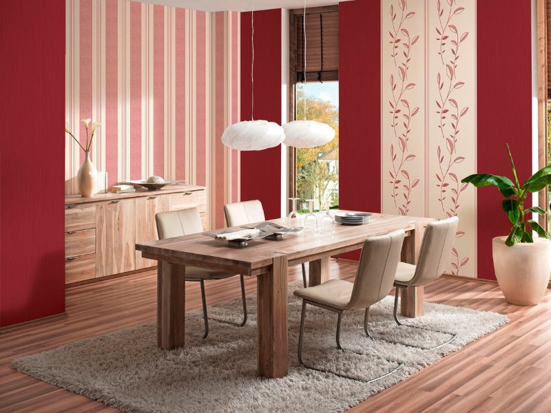 A combination of vertical stripes and wallpaper patterns in the kitchen