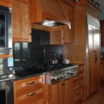 Delantal negro de piedra artificial