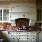 Μεγάλη κουκούλα σε κλασικό στυλ