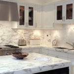 Φυσικό μάρμαρο στην κουζίνα