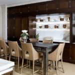 Linear headset brown