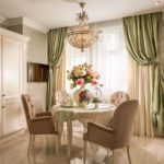 Scaune tapițate cu cotiere în bucătărie