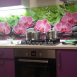 Éclairage de la zone de travail de la cuisine