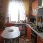 Στεγνωτή κουζίνα με τραπεζαρία