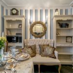 วอลล์เปเปอร์ลายบนผนังห้องครัว