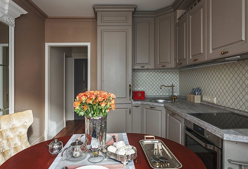 Bucătărie în colț 9 metri pătrați în stil clasic