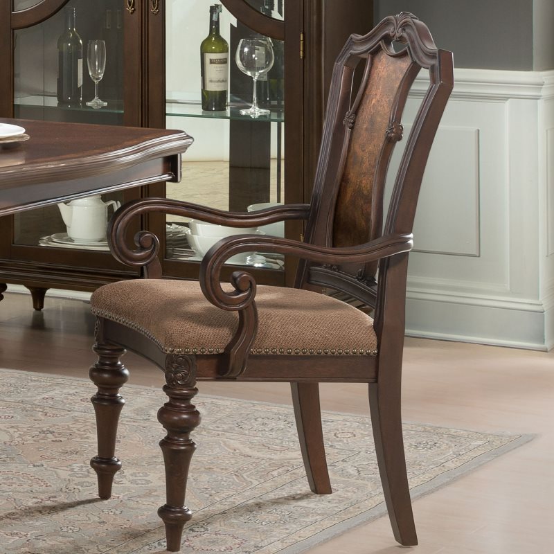 Classic design wooden chair with armrests