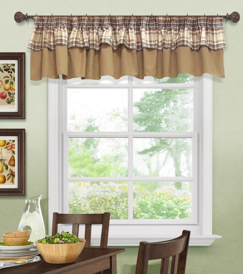 Cornisa redonda con pelmet suave