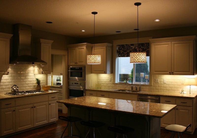 Organization of comfortable lighting in the kitchen