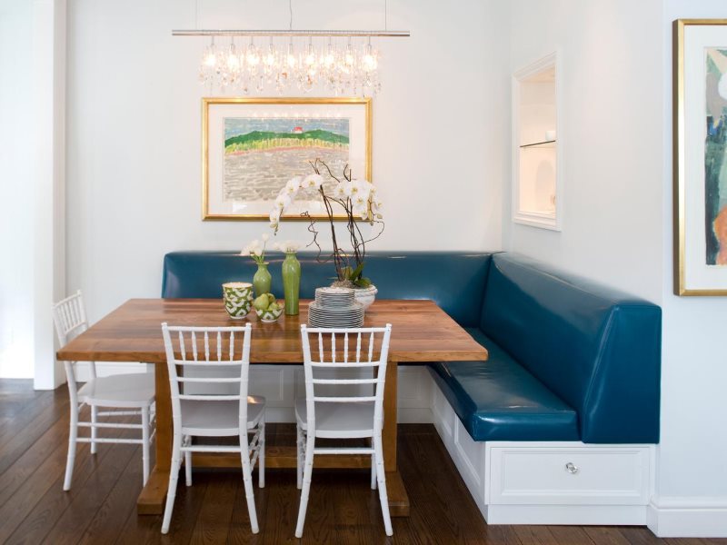 Blue leather upholstery on upholstered furniture in the kitchen