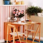 Mobilier din lemn pentru o bucătărie mică