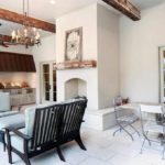 Mobilier pliabil în interiorul bucătăriei-sufragerie