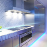 Dunstabzugshaube mit heller Beleuchtung